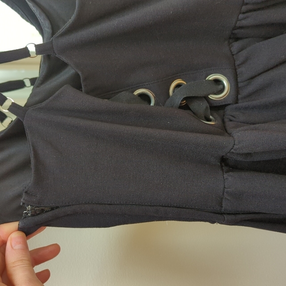 Guess black fit and flare dress - Picture 6 of 7